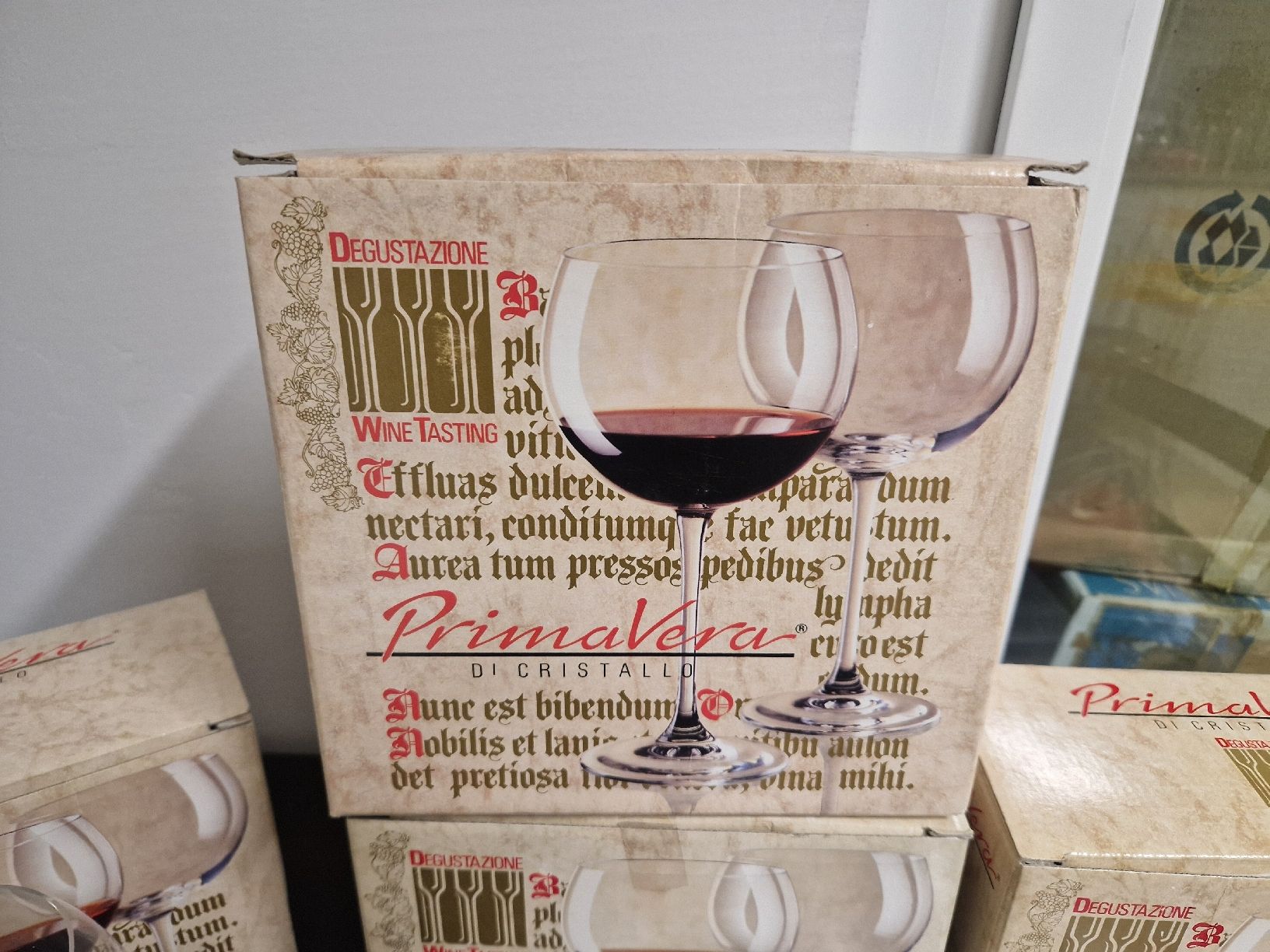 Globus Bicchieri: Rotweingläser 9 Stück – Nuovo e nell'imballaggio originale da Küsnacht ZH venduto da 2011_ 1