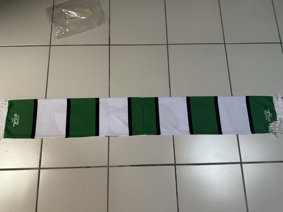 Foulard & Sciarpe: FC St. Gallen scarf new green white FCSG – Nuovo (secondo la descrizione) da St. Gallen venduto da S_rnw2 1