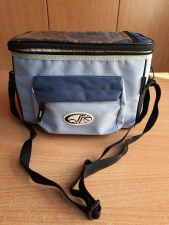 Velolenker-Kühltasche mit Handyhalterung und Regenüberzug