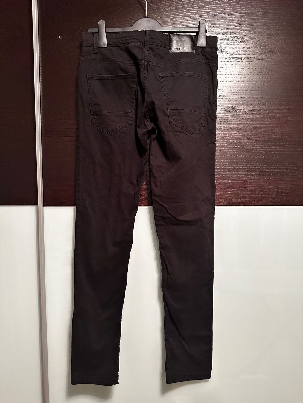 Jeans: Jeans schwarz v. C&A 32/34 – Nuovo (secondo la descrizione) da Altendorf venduto da Eastwick4 1
