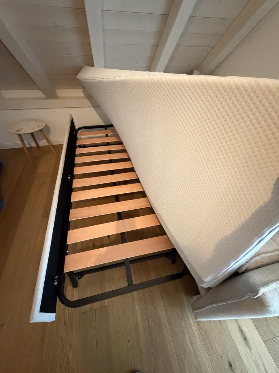 Sofas: Emma Sofa Bed, as new condition, barely used – Neuf (Voir description) à Dietlikon par lyd_q6zm 5