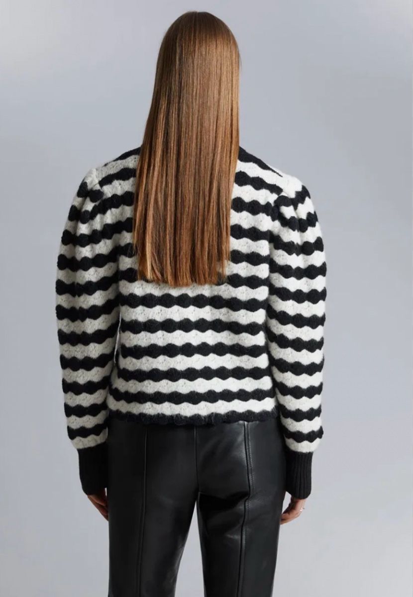 Other Stories Top: & Other Stories sweater size S – Nuovo (secondo la descrizione) da Kloten venduto da wer_26t5 4
