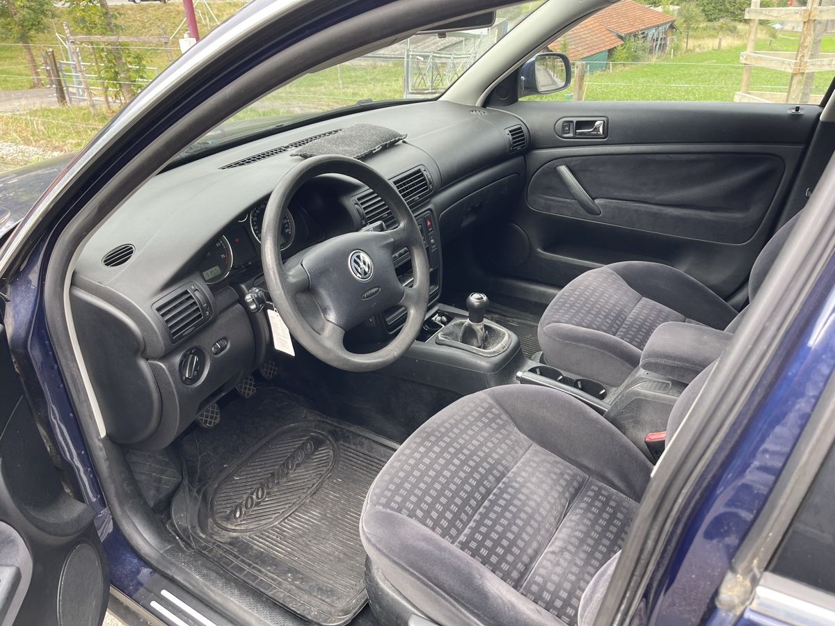 VW Automobili: VW Passat Variant – Usato da Spiez venduto da bertula 4