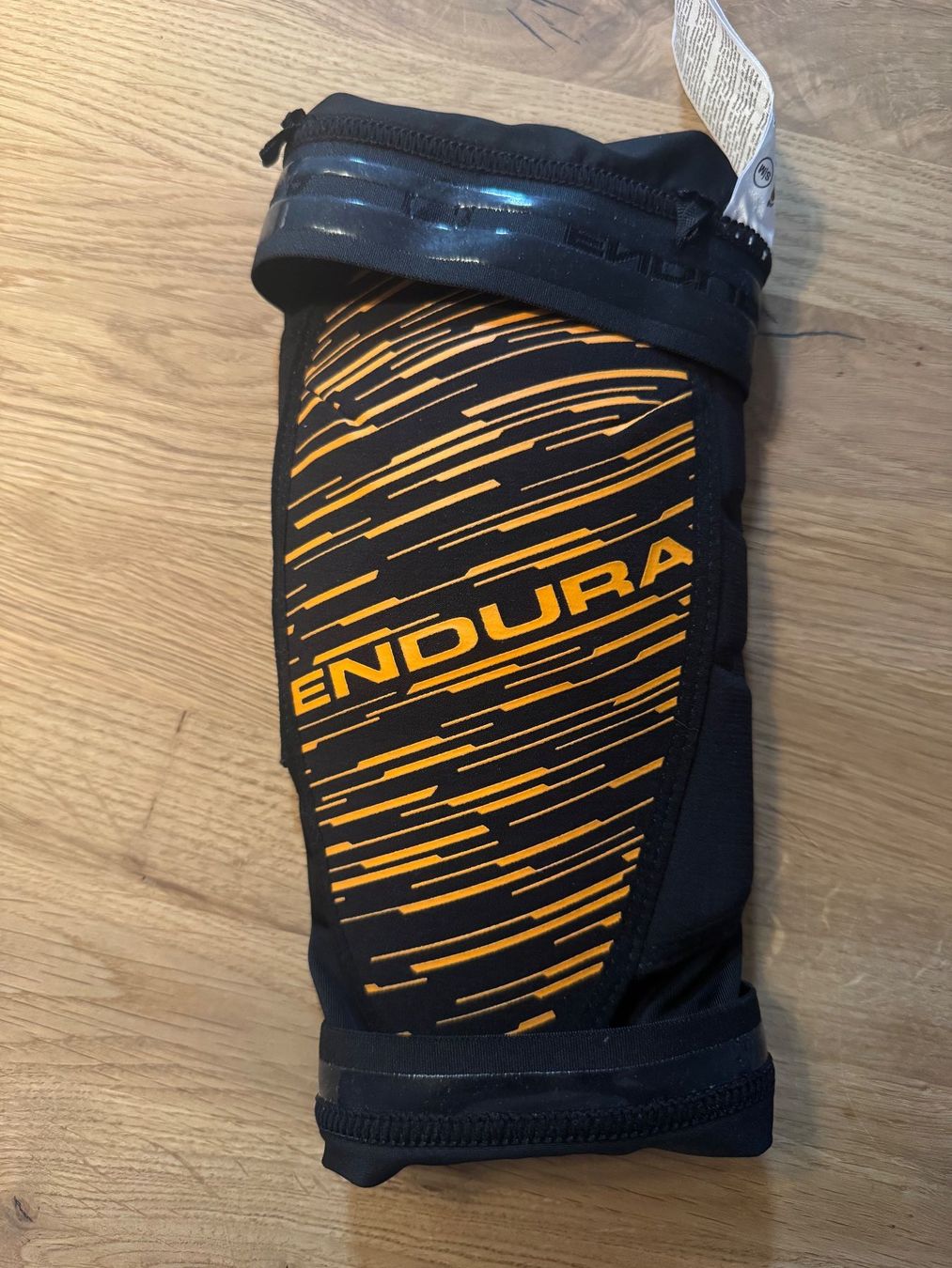 Endura Protezioni & Imbottiture: SingleTrack Knieprotektoren – Nuovo e nell'imballaggio originale da Lyss venduto da taw1009 2
