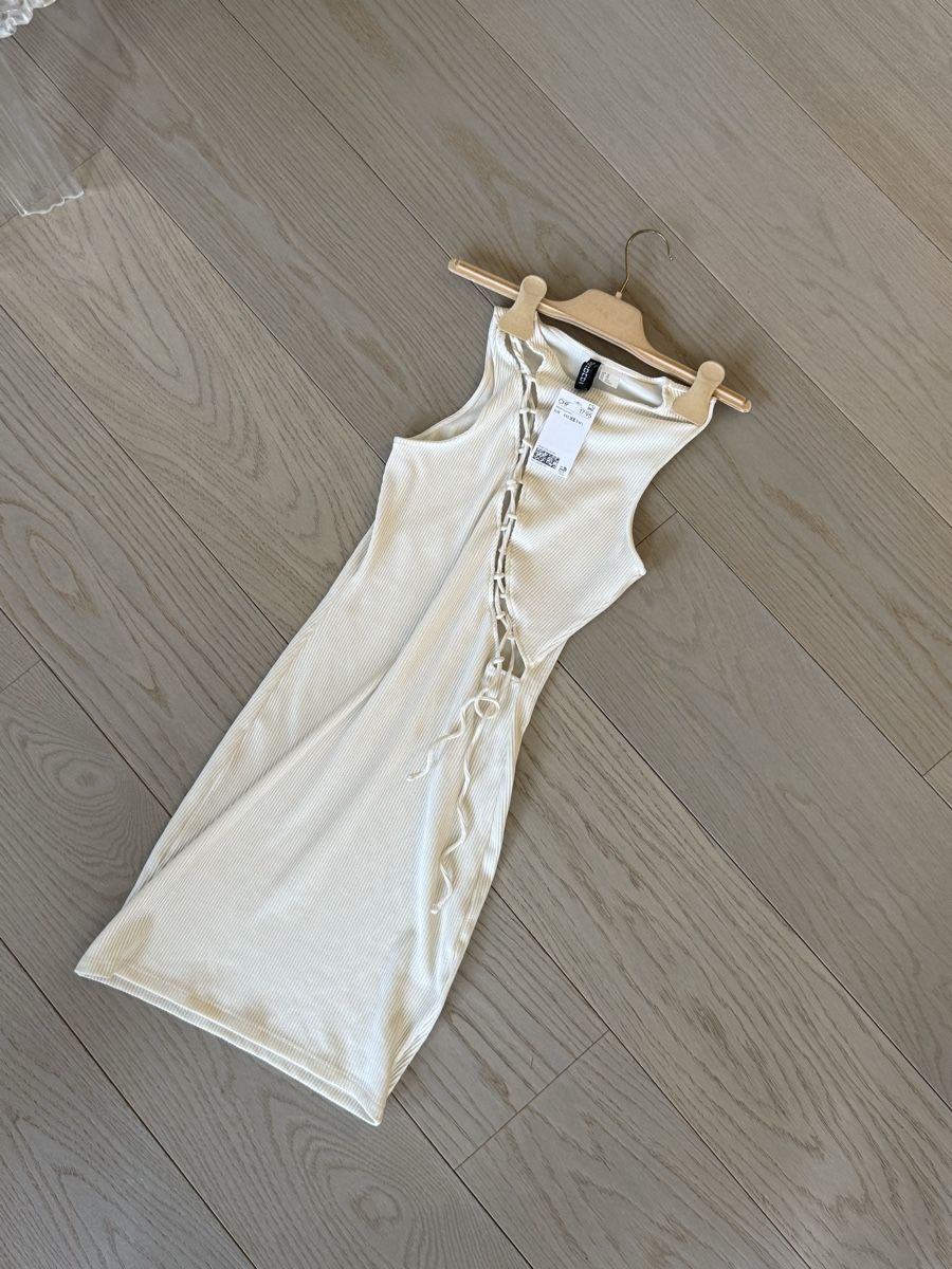 H&M Vestiti: Robe H&M neuf avec etiquette taille-xs – Nuovo e nell'imballaggio originale da Genève venduto da iry_67wr