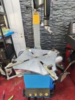 Top Reifenmontiermaschine 10" - 24" | 230V | wenig benutzt