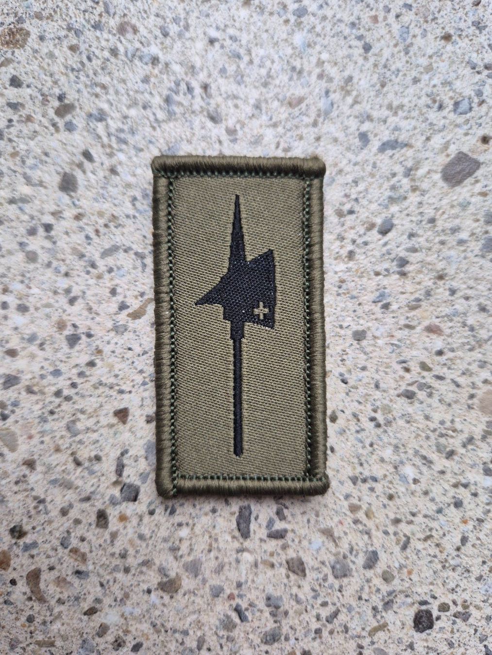 Schweizer Armee Placchette & Badge: Dienstzweigabzeichen Garde mit klett  – Nuovo e nell'imballaggio originale da Riedholz venduto da fr_sIruP