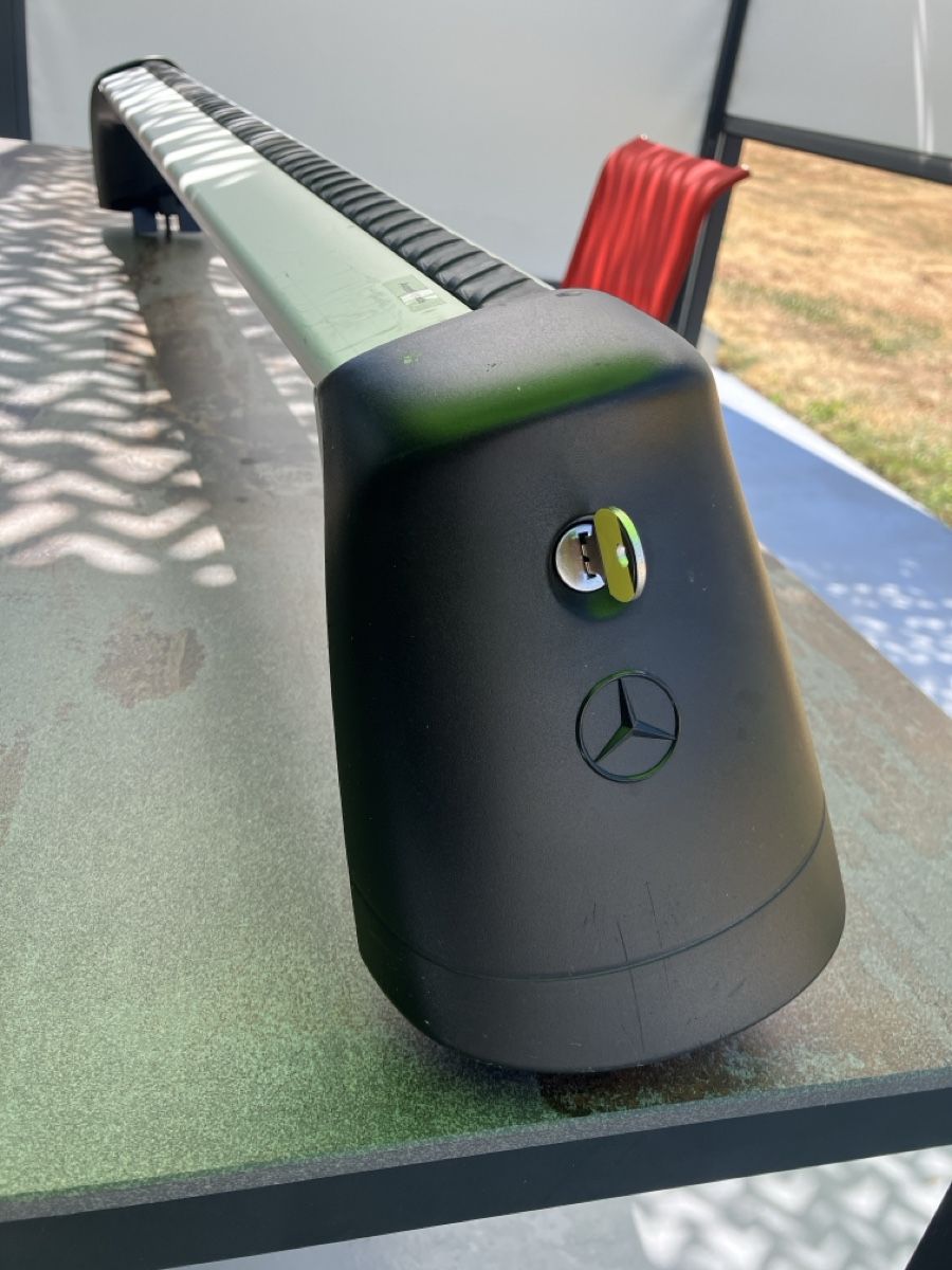Mercedes-Benz Toutes les pièces auto: Barres de toit de base Mercedes B – D'occasion à Vesin par Erwy 1