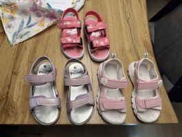 3 Paar Sandalen Grösse 28 👡🌸