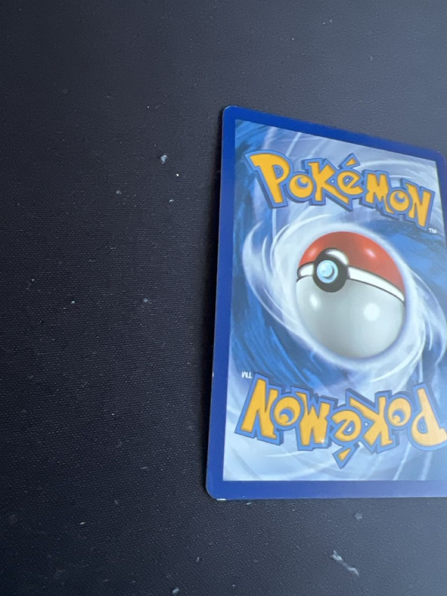 Pokémon Carte collezionabili: Magearna V – Usato da Villmergen venduto da rob_n572 7