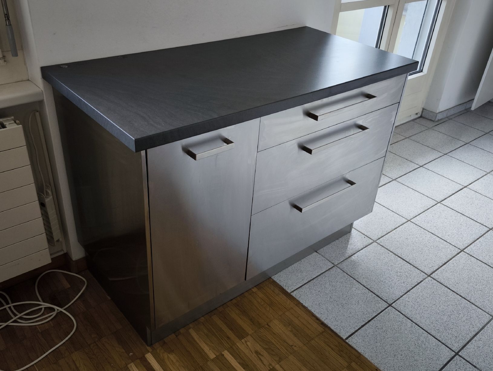 Ikea Buffets: Küchen-Sideboard – D'occasion à Regensdorf par 99Thomas