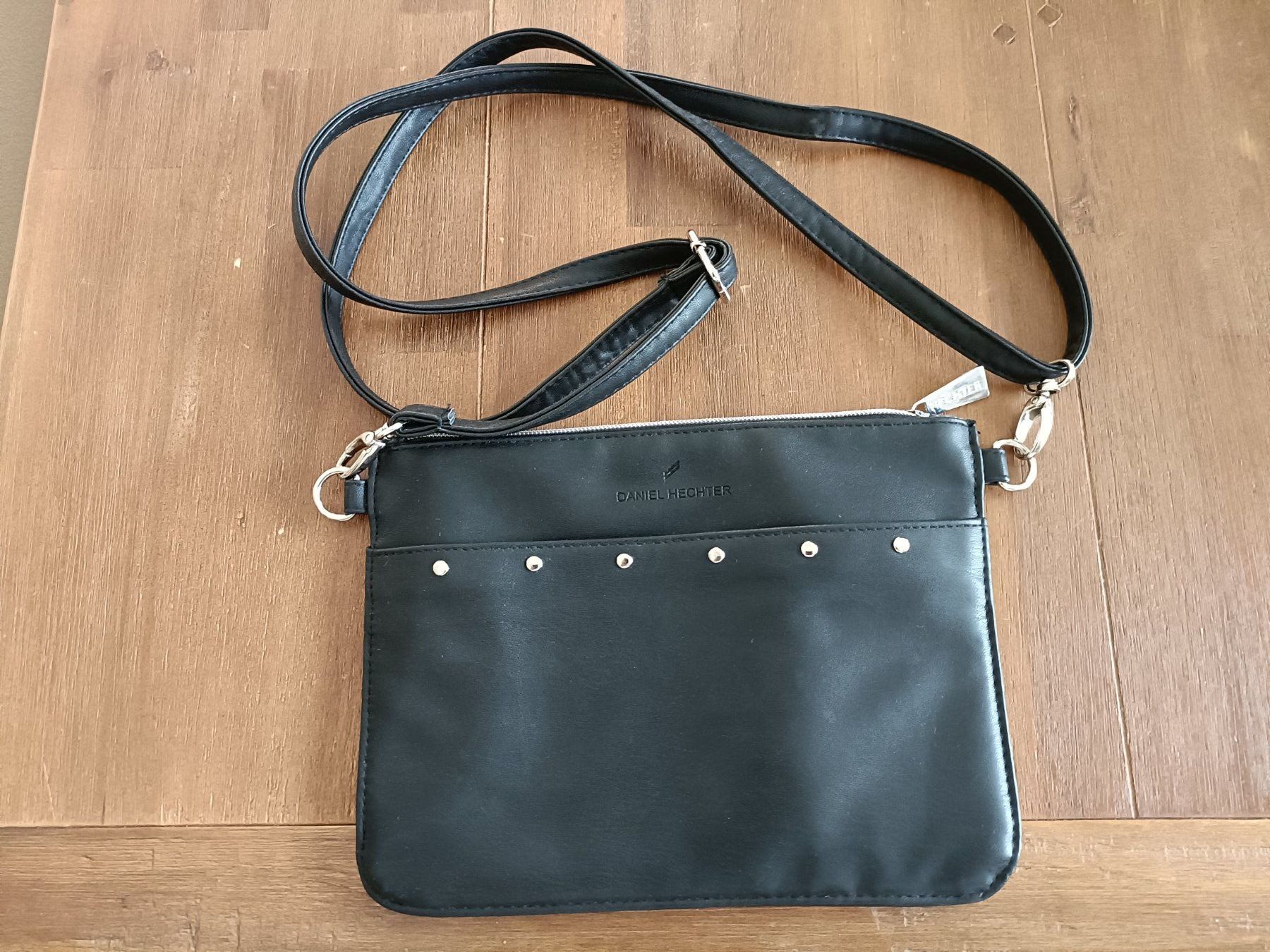 Daniel Hechter Sacs femmes: Handtasche Daniel Hechter schwarz – Neuf (Voir description) à Niederwil AG par Eksternenberg