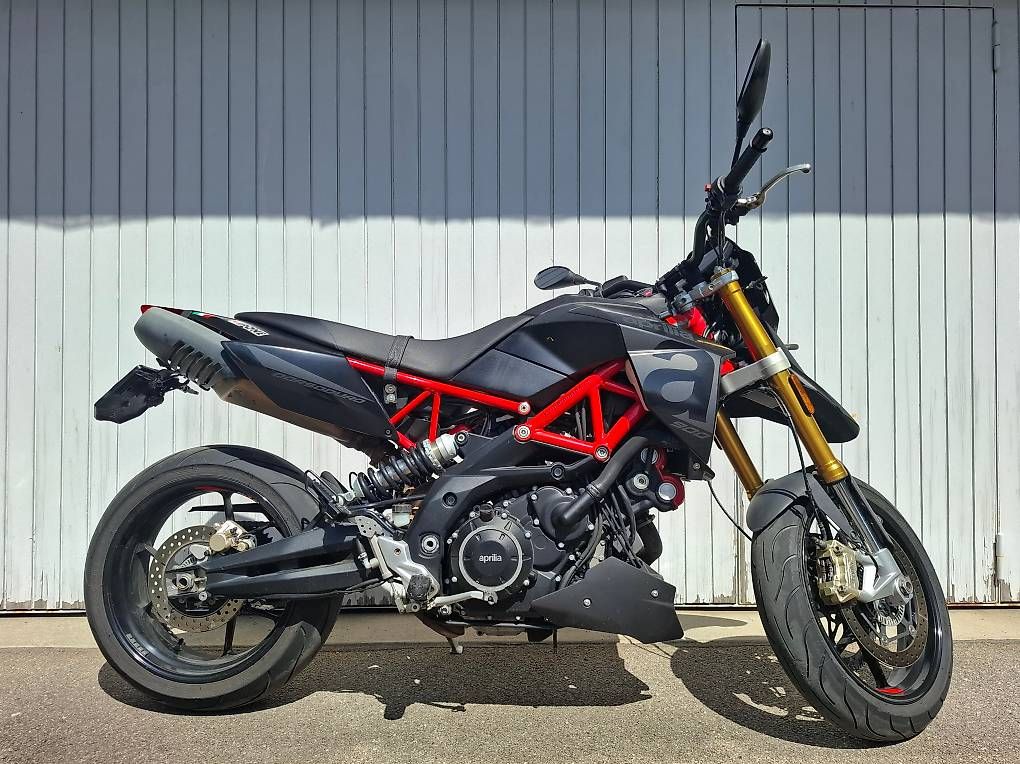 Strada: Aprilia Dorsoduro 900 – Usato da Thun venduto da leo_68pn 2