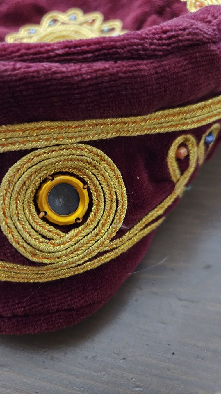 Hüte, Mützen & Caps: bonnet arabe, velours et perles – Gebraucht aus Lausanne von Angelite 3