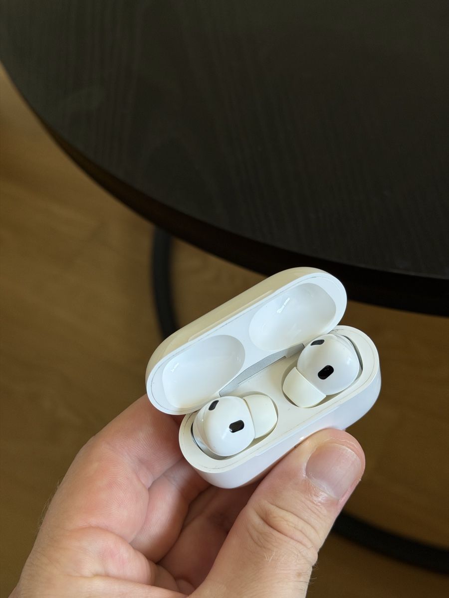 Apple Kopfhörer: AirPods Pro 2 – Gebraucht aus Remetschwil von LuisN16 4