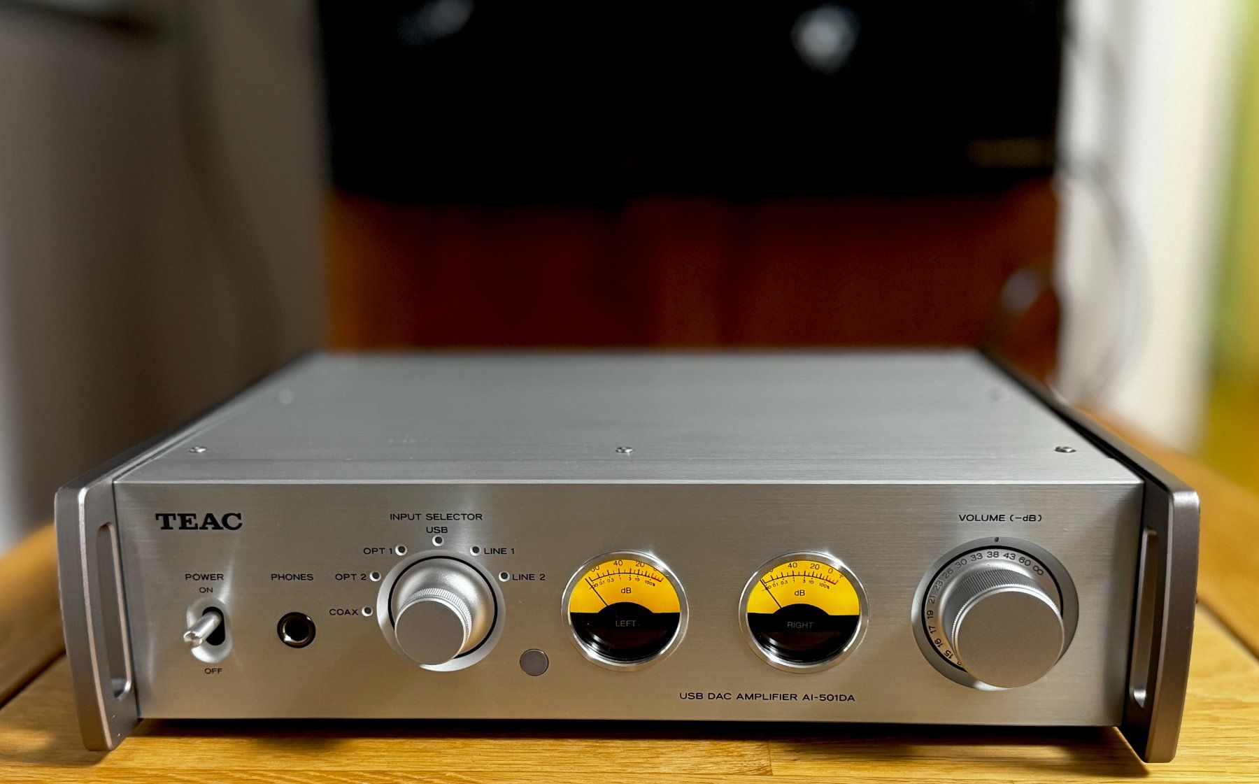 Convertitori: TEAC AI-501DA Vollverstärker - DAC - USB - Silber – Usato da Zürich venduto da Tapehead 1