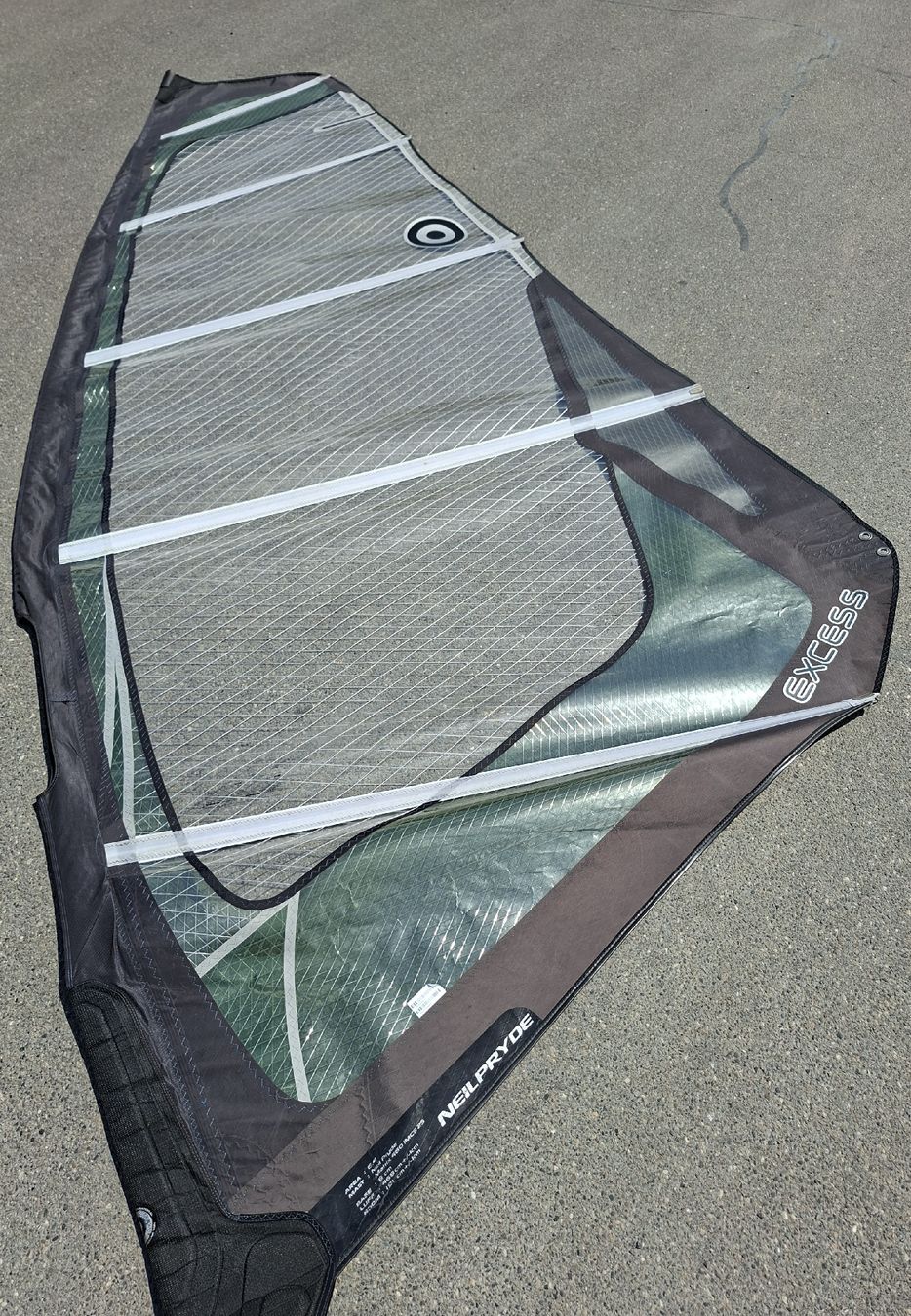 Surfen: Neil Pryde Segel 6.4m – Gebraucht aus Fällanden von Nmustang