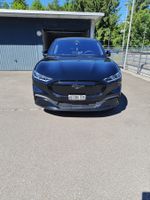Ford Mustang Mach-E AWD Neuwagen Zustand 50 km