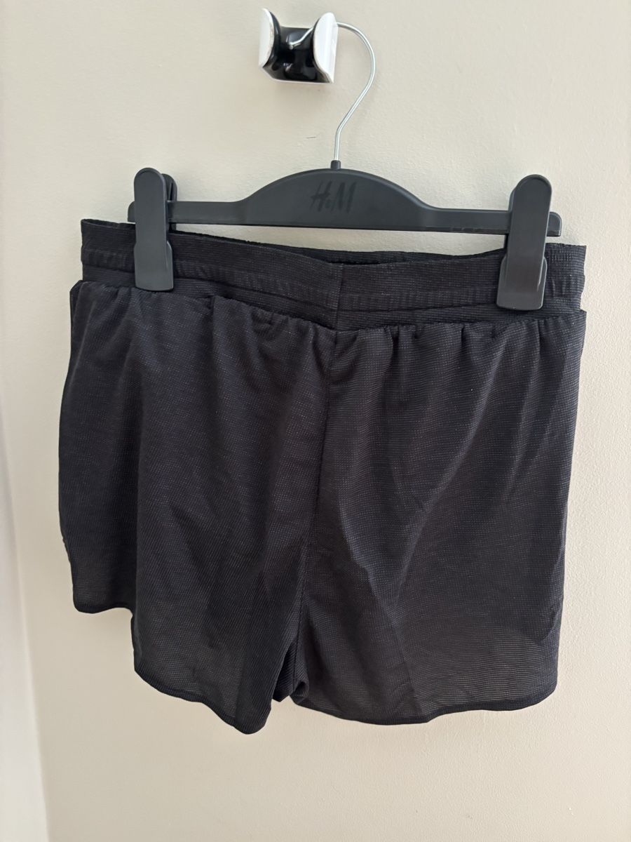 Adidas Pantaloni: Adidas Running Shorts new ClimaCool Size S – Nuovo e nell'imballaggio originale da Zürich venduto da ich_z6th 4