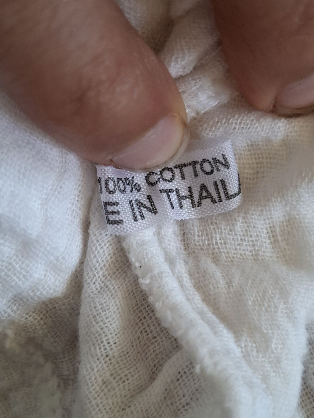 Top: Haut blanc 100% coton taille S /M – Usato da Cheseaux-Noréaz venduto da schinsan 2