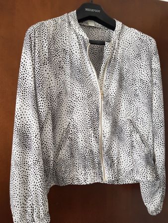 Leichte Sommer Jacke