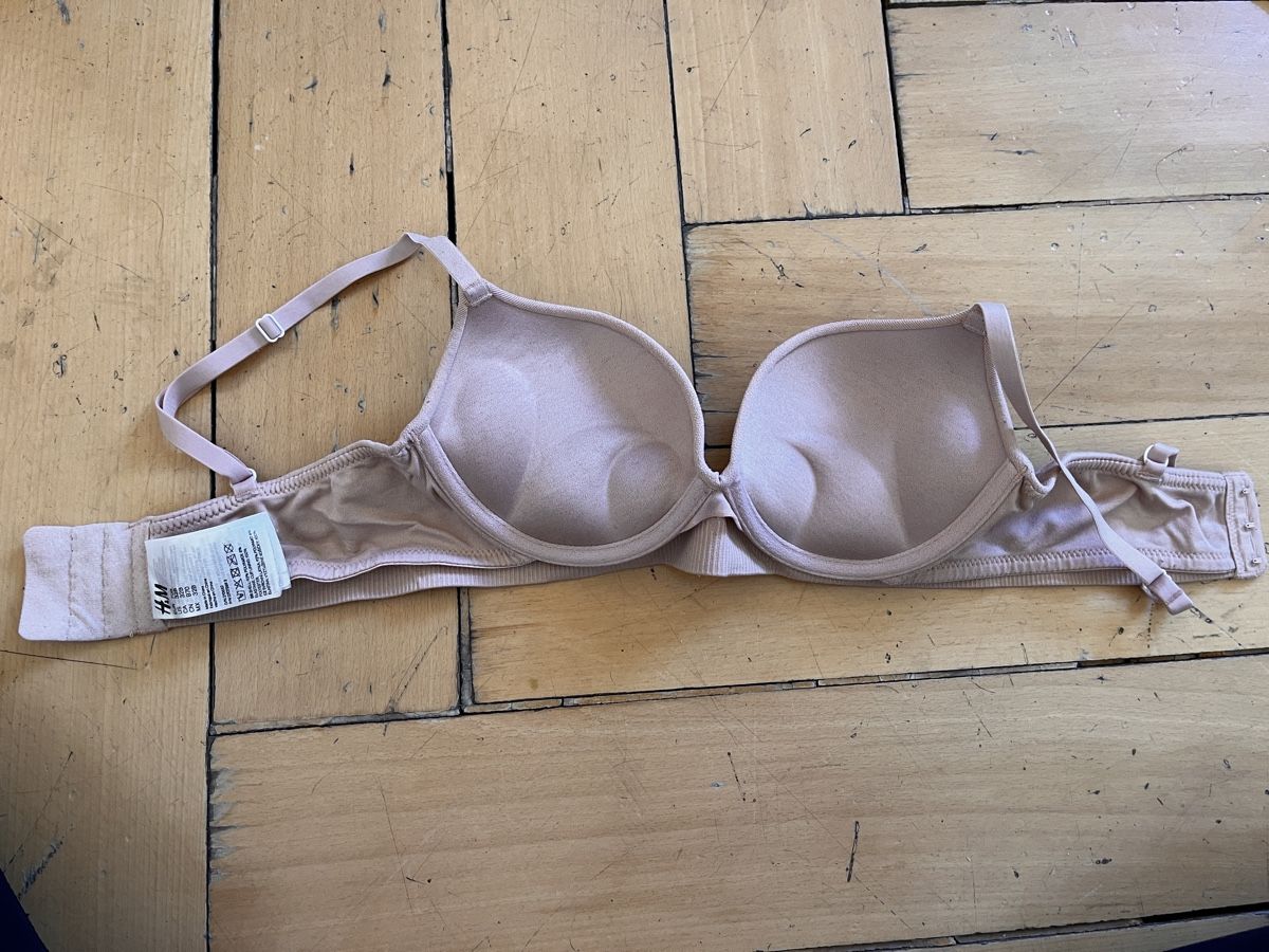 H&M Sonstige Unterwäsche: Push-up BH in Nude, Grösse 70B – Gebraucht aus Zürich von a.b.2025 1