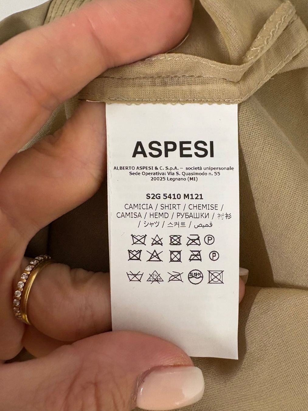 Camicette: Neue Aspesi Bluse in Gold Beige Gr. 44 mit Seide – Nuovo e nell'imballaggio originale da Regensdorf venduto da secondchancefashion 6