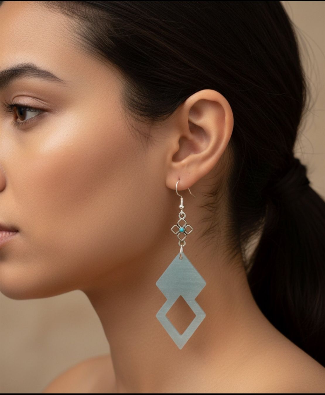 Orecchini pendenti & Orecchini a lobo: boucle d'oreille – Nuovo e nell'imballaggio originale da Genève venduto da mir_qfr5