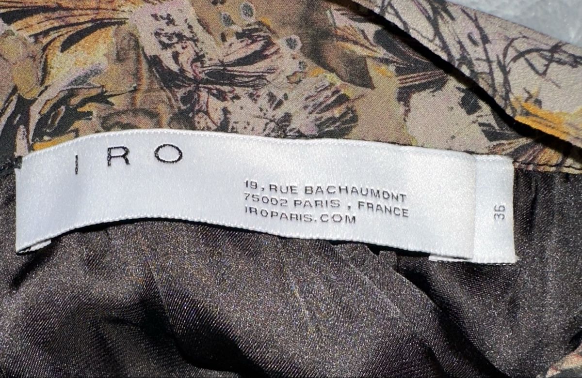 Iro Gonne: IRO ROCK GR. 36 neuwertig – Nuovo (secondo la descrizione) da Unteraegeri venduto da MH203 8
