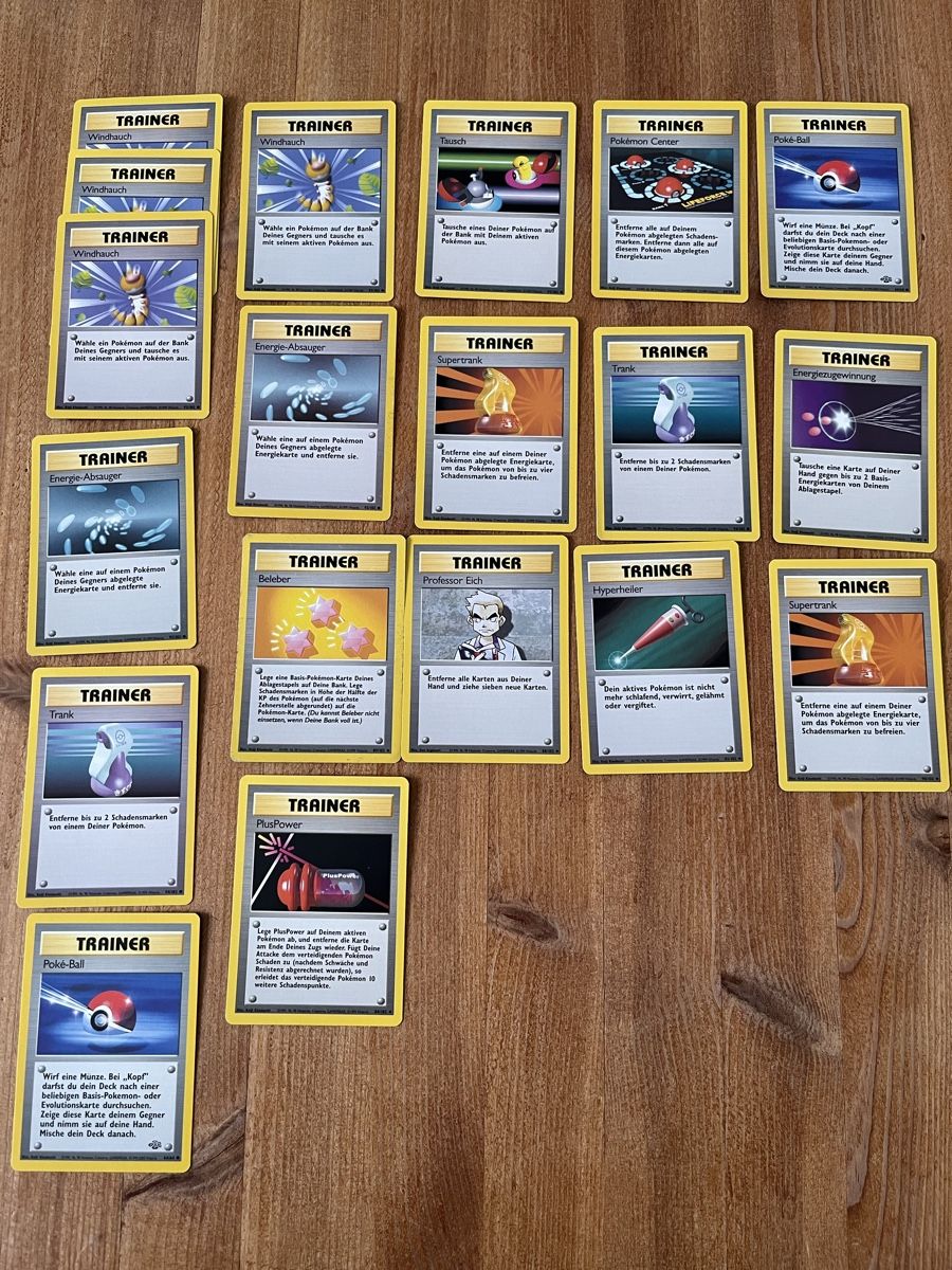Pokémon Carte collezionabili: Pokémon Trainerkarten deutsch – Usato da Männedorf venduto da Qurop