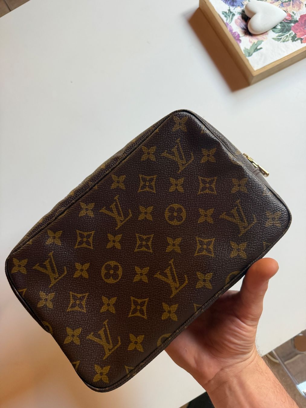 Louis Vuitton Kosmetikkoffer: Louis Vuitton Vintage Necessaire - Top Zustand – Gebraucht aus Zug von Marc_Motos 7
