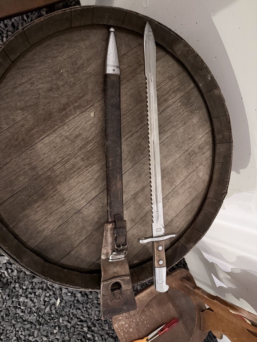Schweizer Armee Stichwaffen: Dragoner Bajonett – Gebraucht aus Bern von Hobbypilot007