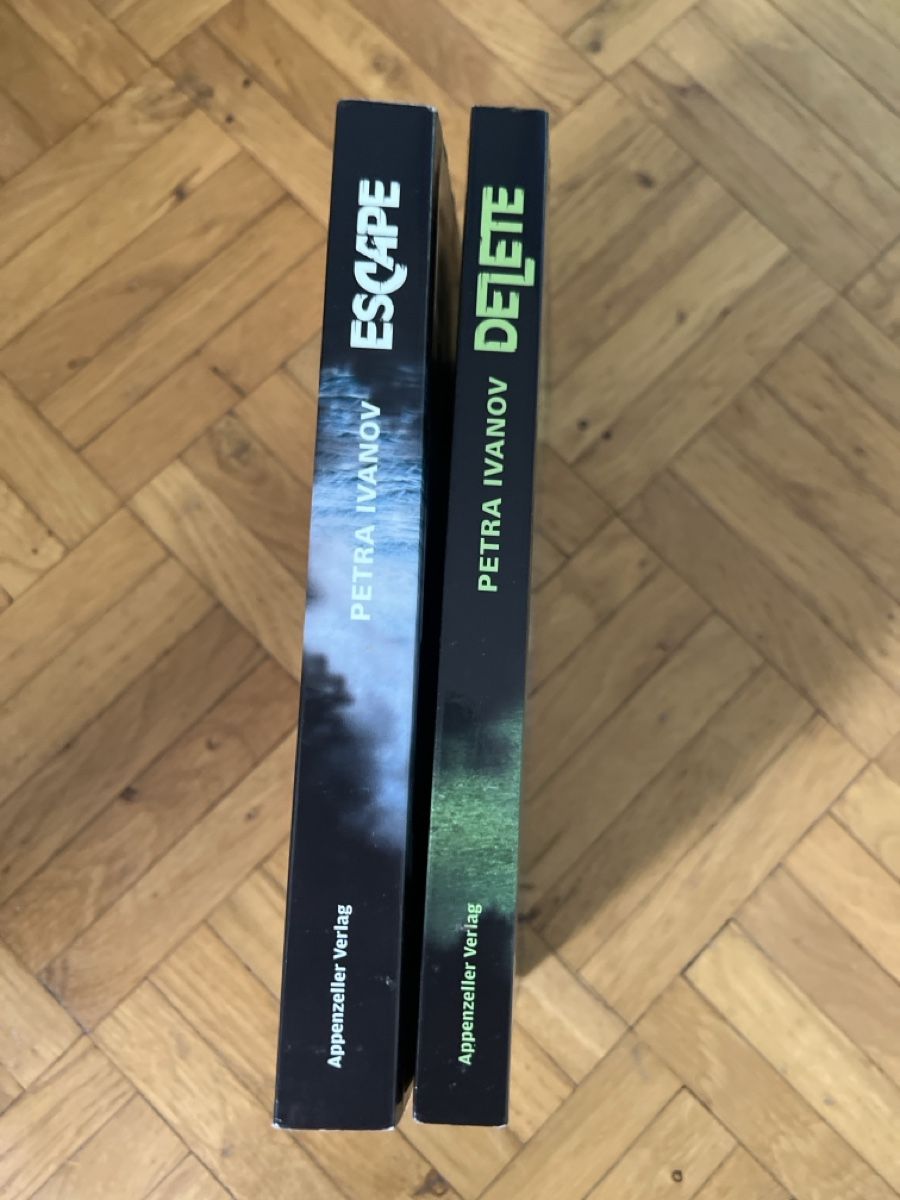 Bücher: Petra Ivanov Jugendromane Escape und Delete 2 Buecher – Neu (gemäss Beschreibung) aus Oberengstringen von Kadarp 3