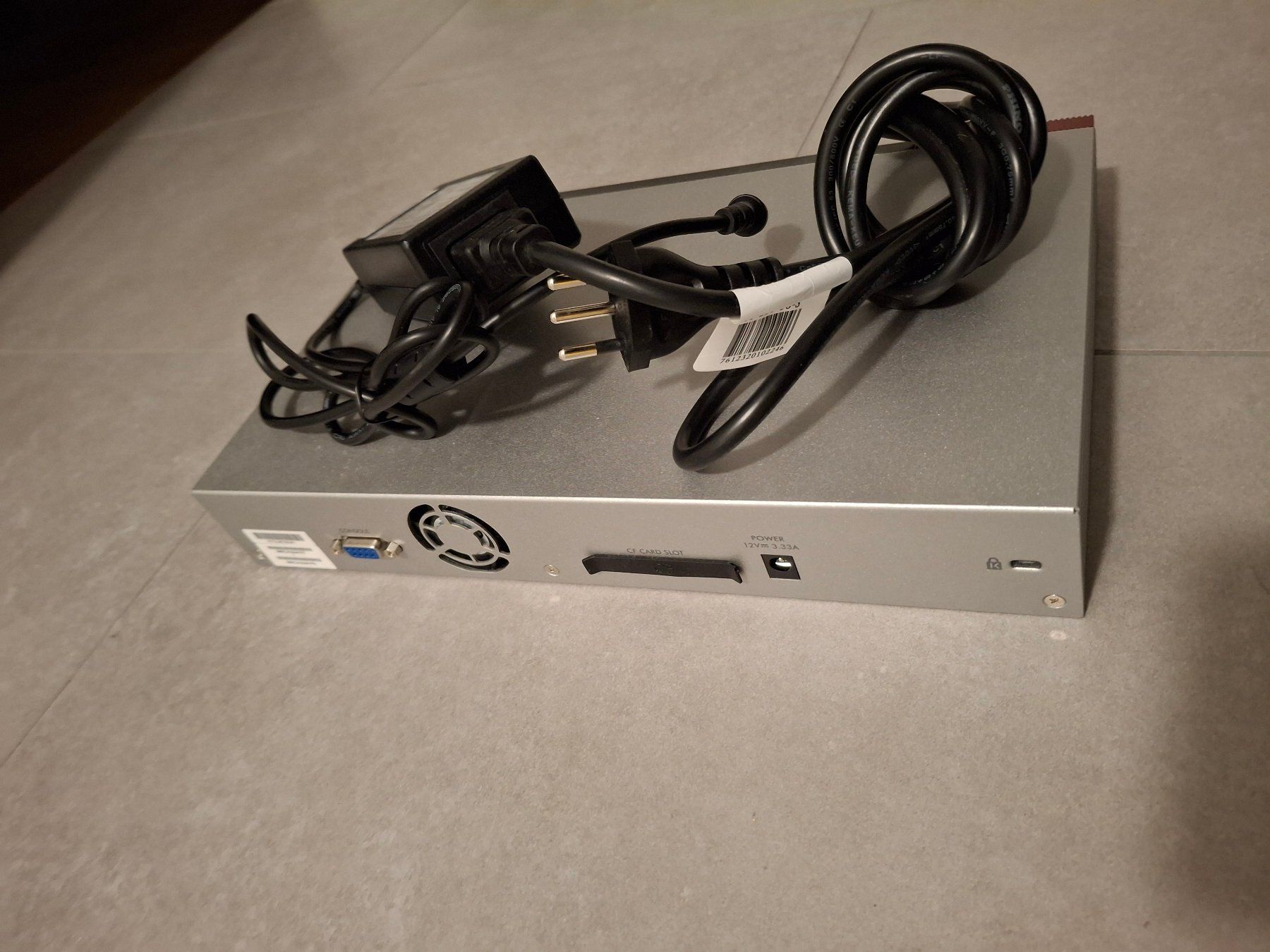 Zyxel Firewall: Zyxel Firewall USG 110 – Usato da Bettlach venduto da chichox3