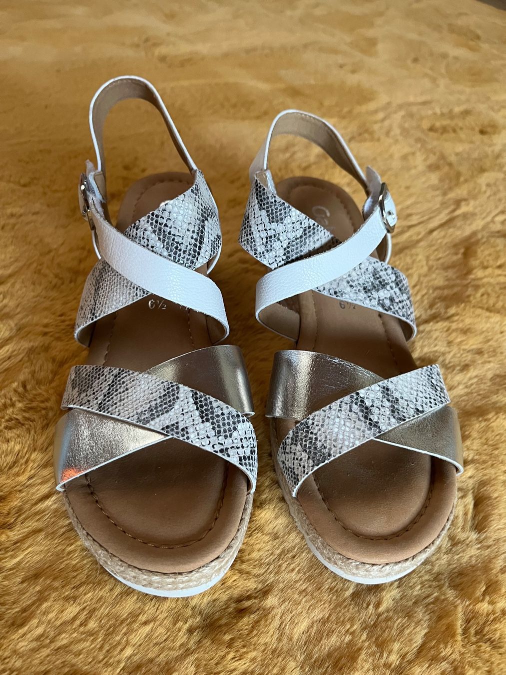 Gabor Scarpe da donna: Gabor Sandalen Grösse 39.5 – Nuovo (secondo la descrizione) da Lohn-Ammannsegg venduto da nad_nzl8 1