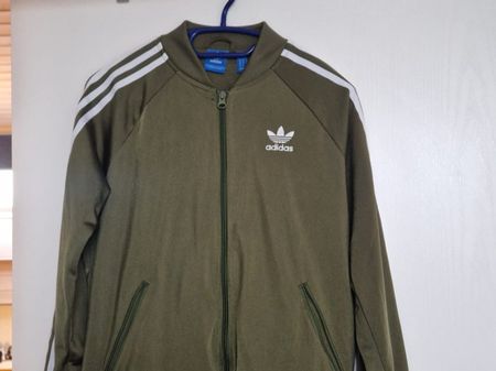Grüne Adidas Jacke Gr. 36