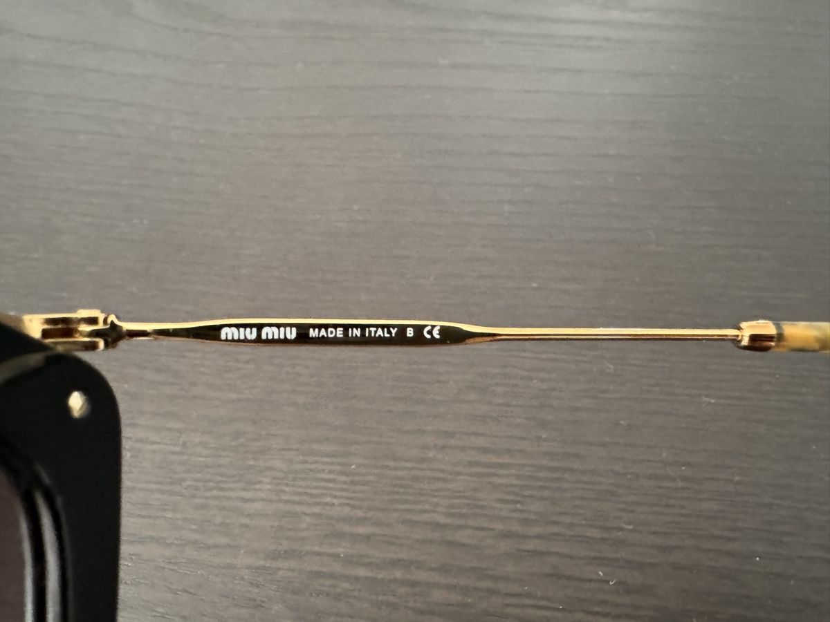 Miu Miu Brillen & Gläser: Miu Miu embellished sunglasses – Neu (gemäss Beschreibung) aus Zürich von luisa_runge 5