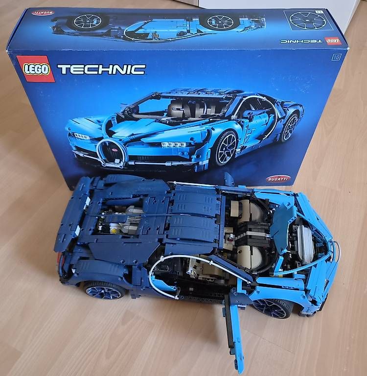Technics Baukästen: Lego Technic Bugatti Chiron 42083 zusammen oder zerlegt – Gebraucht aus Liesberg Dorf von Bubbolino