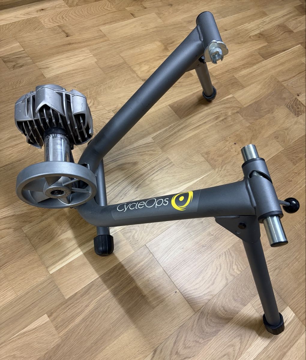 Hometrainer: CycleOps Rollentrainer Indoor – Gebraucht aus Paspels von Giango33 1