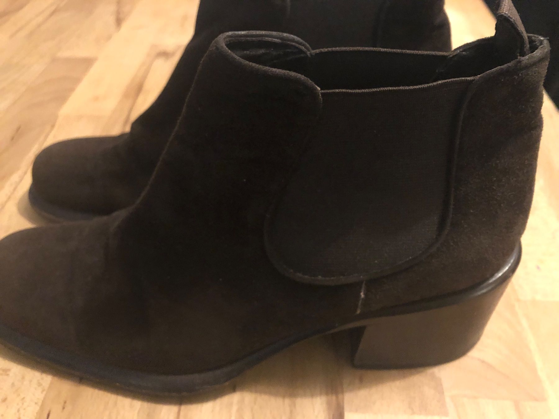 Scarpe da donna: LEDER DAMEN STIEFEL – Usato da Zürich venduto da heb_c9cj 1