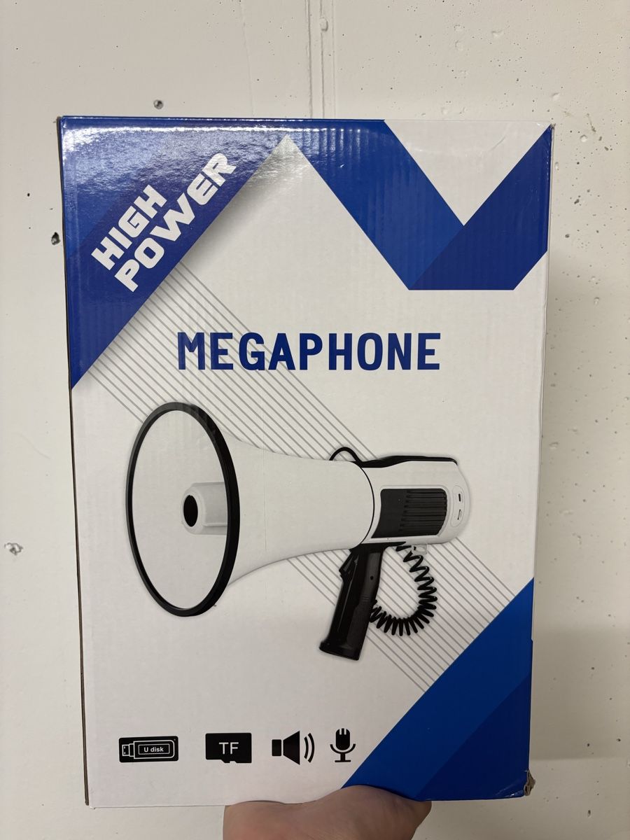 Microfoni: Megaphone brand new – Nuovo e nell'imballaggio originale da Spreitenbach venduto da 94l_9shv