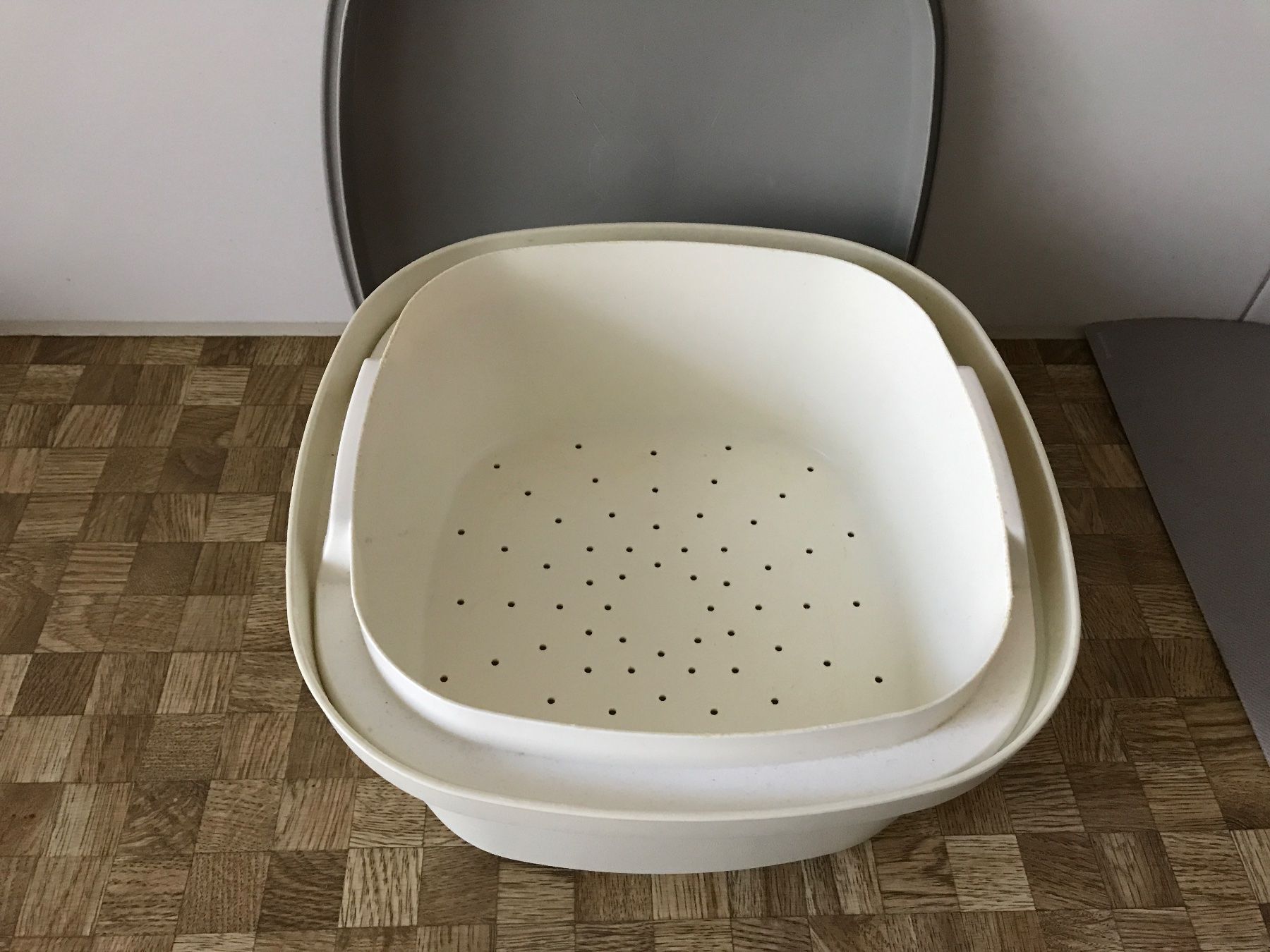 Tupperware Recipients et similaires: Tupperware Multi Server – D'occasion à Birmensdorf ZH par Hilhan 1