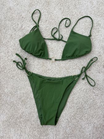 Bikini Set olivgrün mit Ringdetails Gr. XS/S