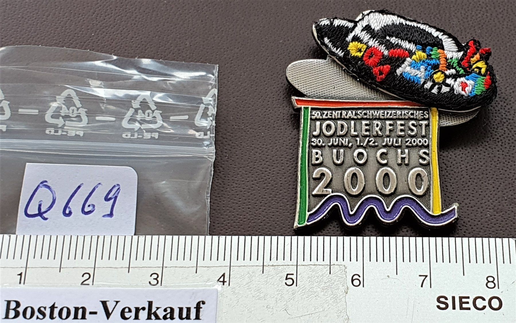 Spille & Fermagli: Q669 - Brosche Jodlerfest Buochs 2000 – Usato da Reinach BL venduto da Boston-Verkauf 2