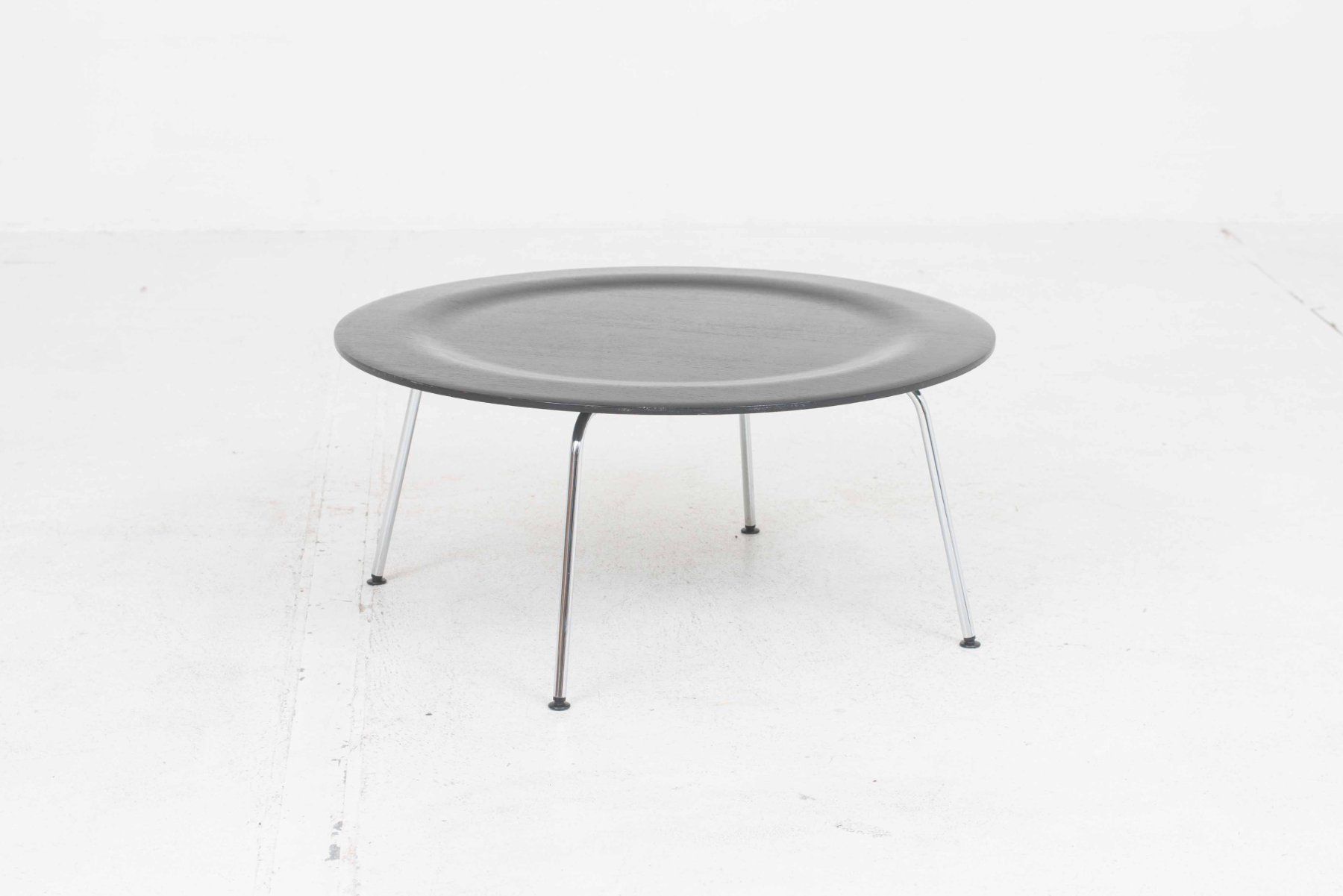 Vitra Tables: Vitra CTM Couchtisch von Charles & Ray Eames – D'occasion à Zürich par STUZH38 2