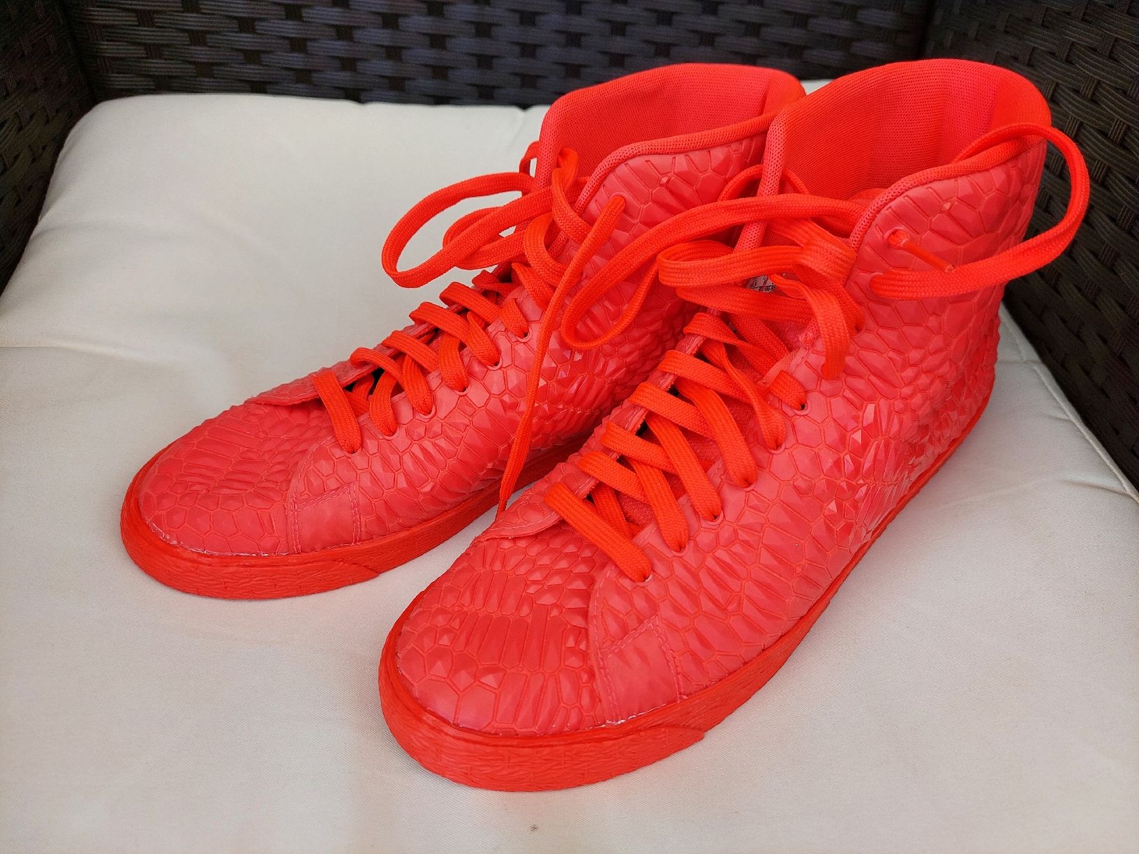 Nike Scarpe da uomo: Nike Blazer Mid DMB bright crimson Gr. 42.5 – Nuovo (secondo la descrizione) da Langendorf venduto da MASENI25