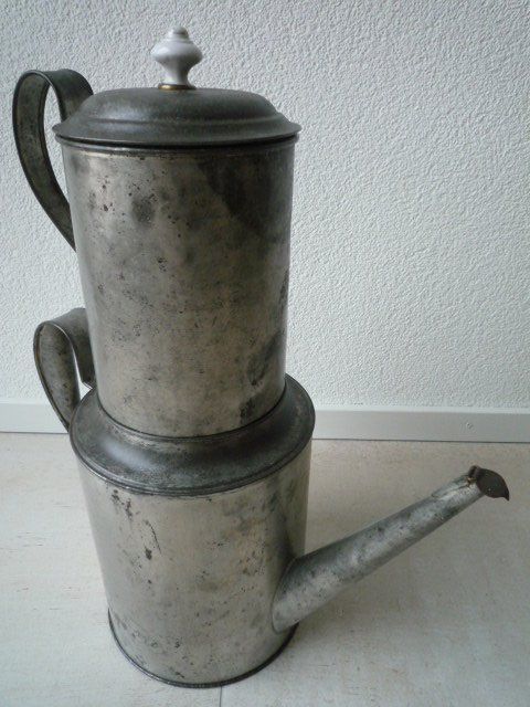 Schweizer Armee Armi bianche: Ancienne cafetière militaire - alte Kaffeekanne – Usato da Cortaillod venduto da Matteo18 4