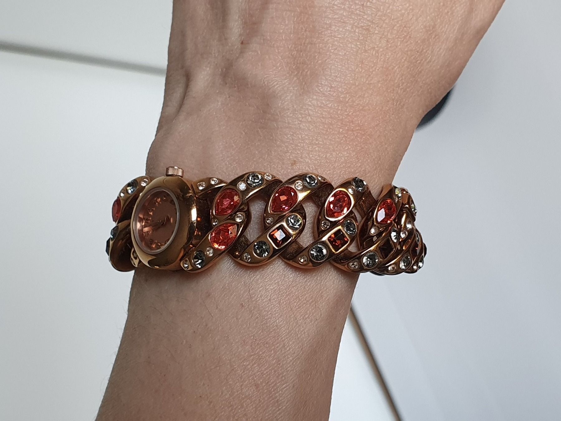 Marc Jacobs Uhren: Marc Jacobs Uhr Multicolor Bracelet Watch MBM 3145 – Gebraucht aus Wängi von Pambola 6