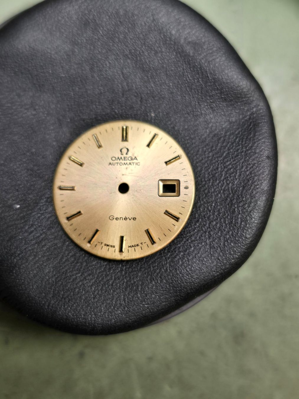 Omega Montres: Cadran Omega Genève 21 mm – D'occasion à Tramelan par Nirdan
