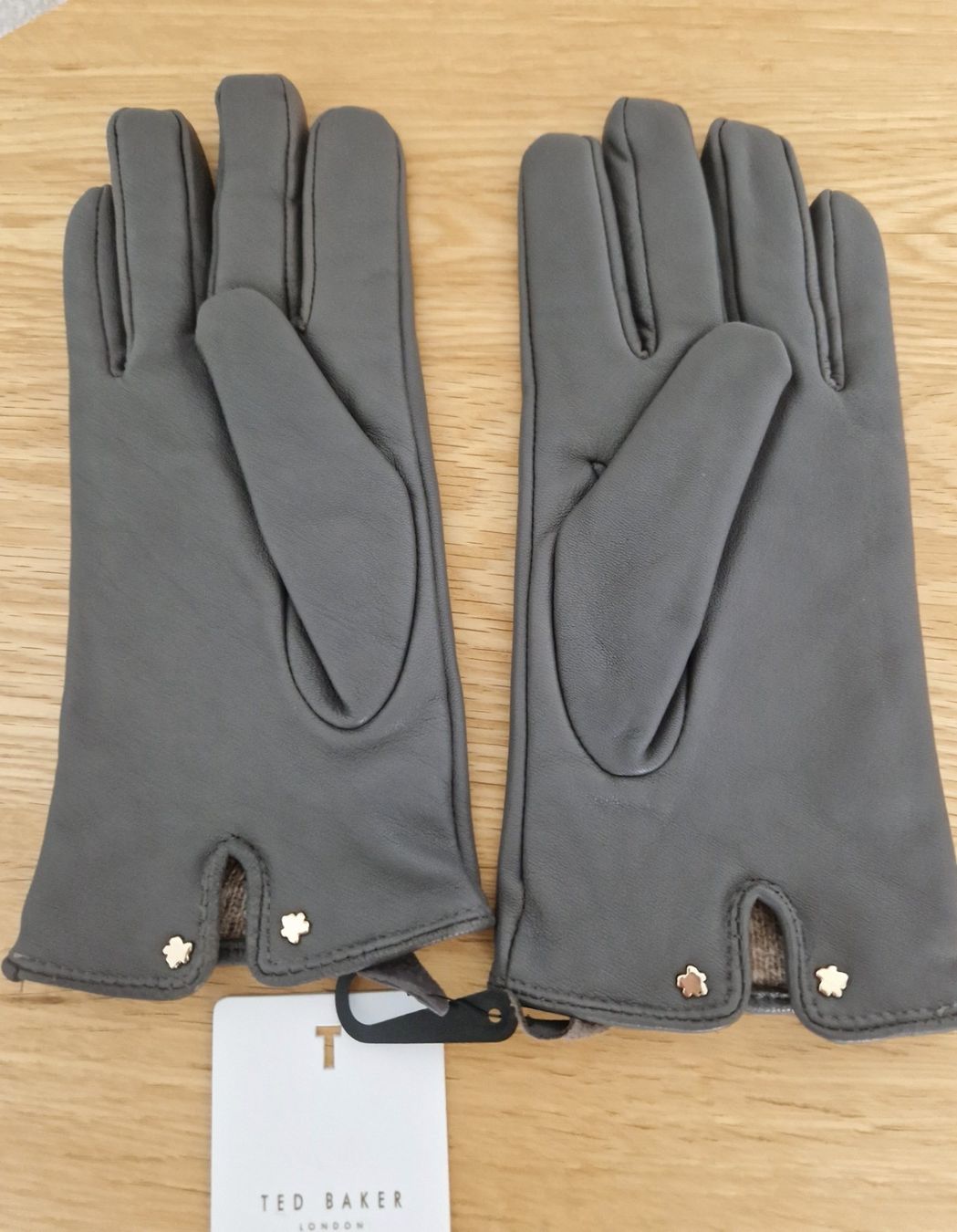 Guanti & manicotti: Ted Baker Handschuhe Leder Wolle Grau – Nuovo (secondo la descrizione) da Erlinsbach SO venduto da ULIKH 3